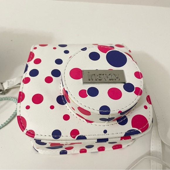 Fujifilm Instax Mini 8 Camera and Case - Picture 3 of 16